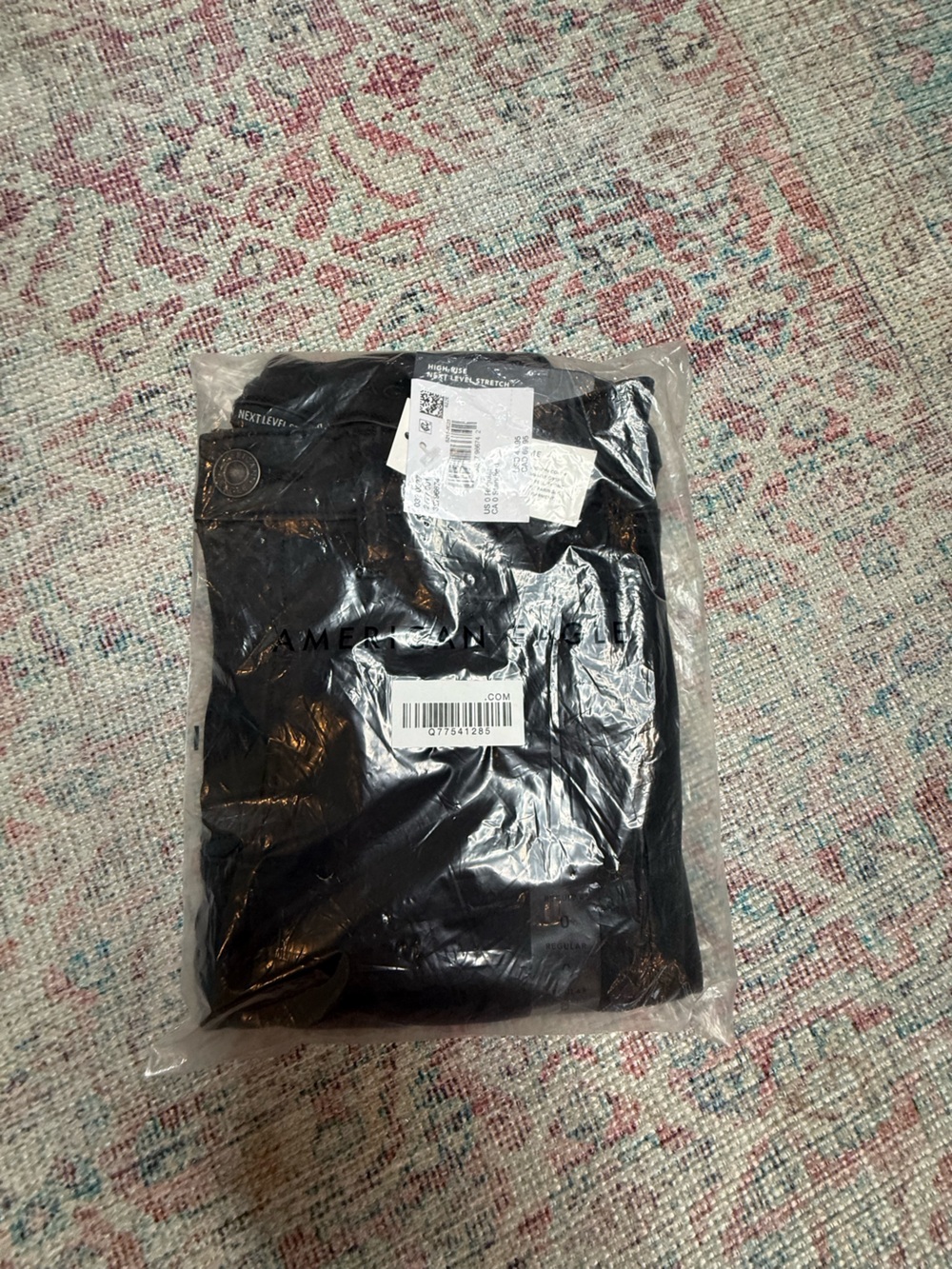 American Eagle Outfitters Black High-Rise Jegging